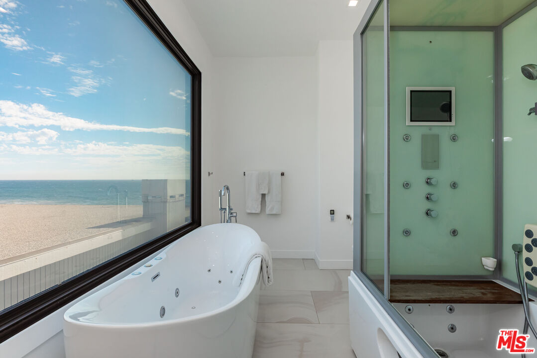 11350 Pacific Coast Hwy