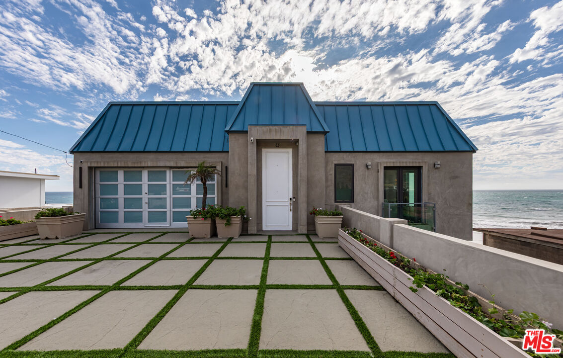 11350 Pacific Coast Hwy