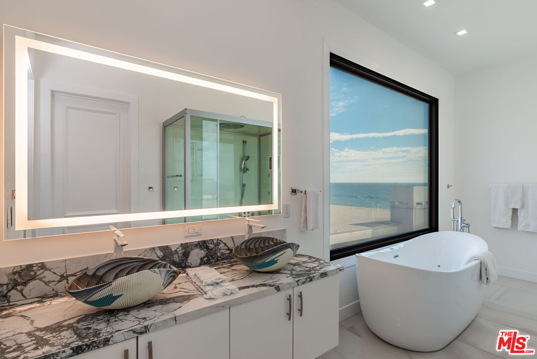 11350 Pacific Coast Hwy