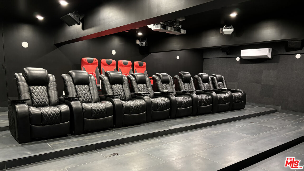 11350 Pacific Coast Hwy