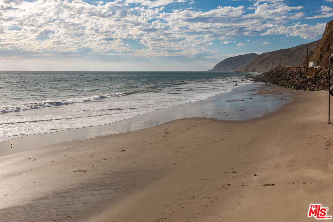 11350 Pacific Coast Hwy