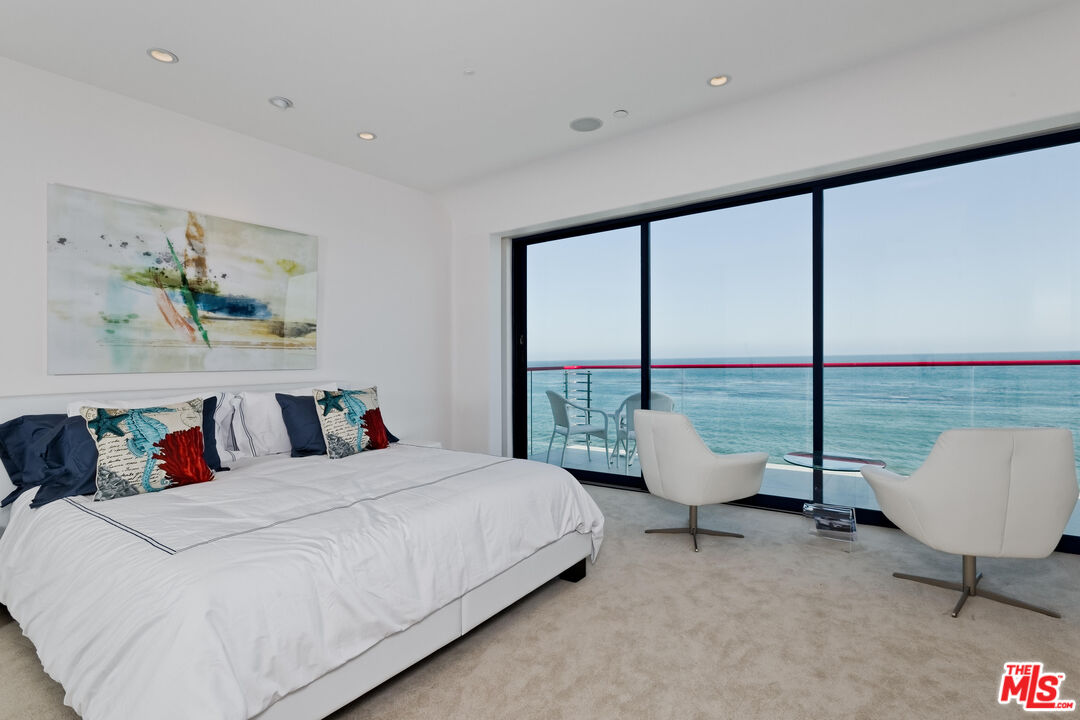 27082 Malibu Cove Colony Dr