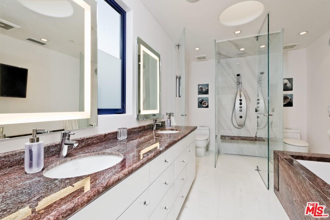 27082 Malibu Cove Colony Dr