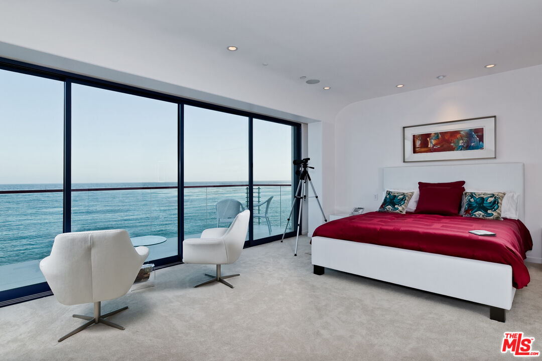 27082 Malibu Cove Colony Dr