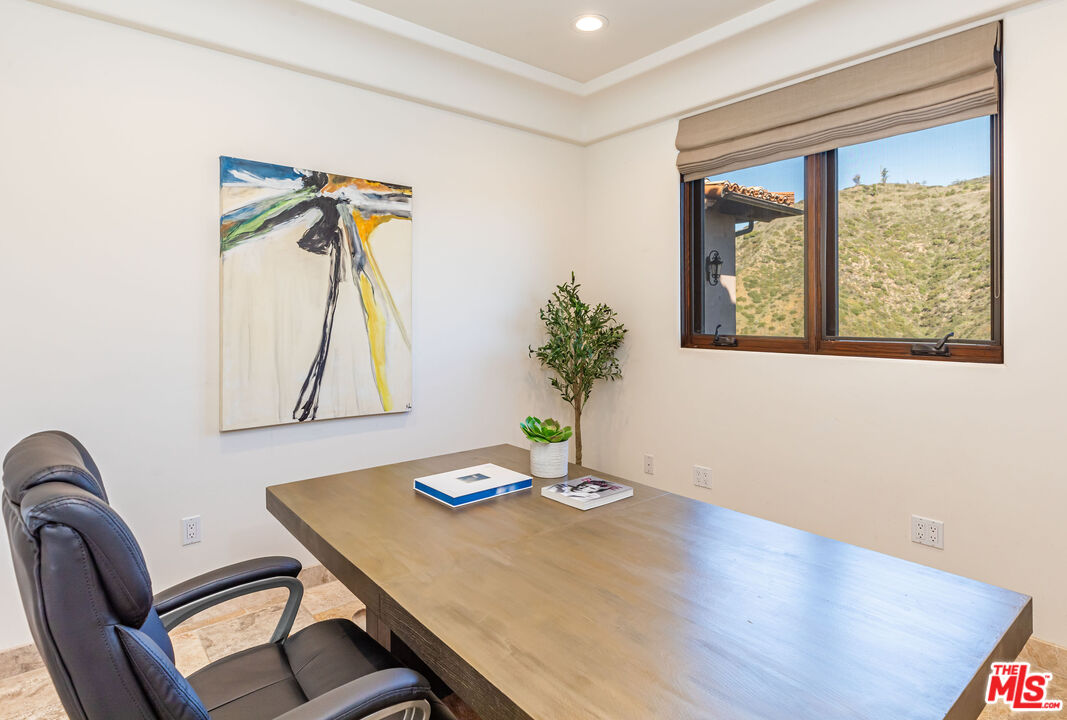 4800 Latigo Canyon Rd