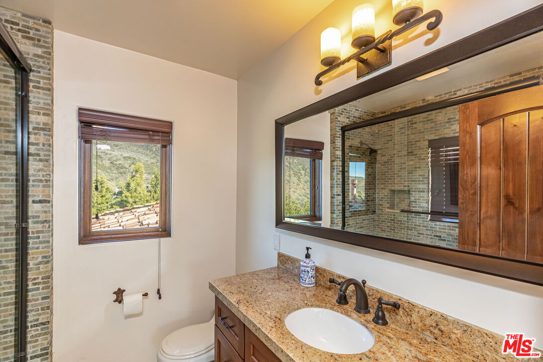 4800 Latigo Canyon Rd