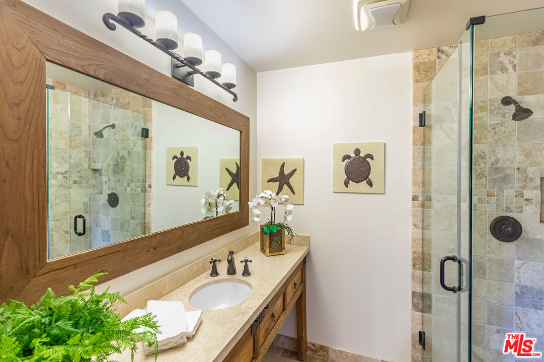 4800 Latigo Canyon Rd