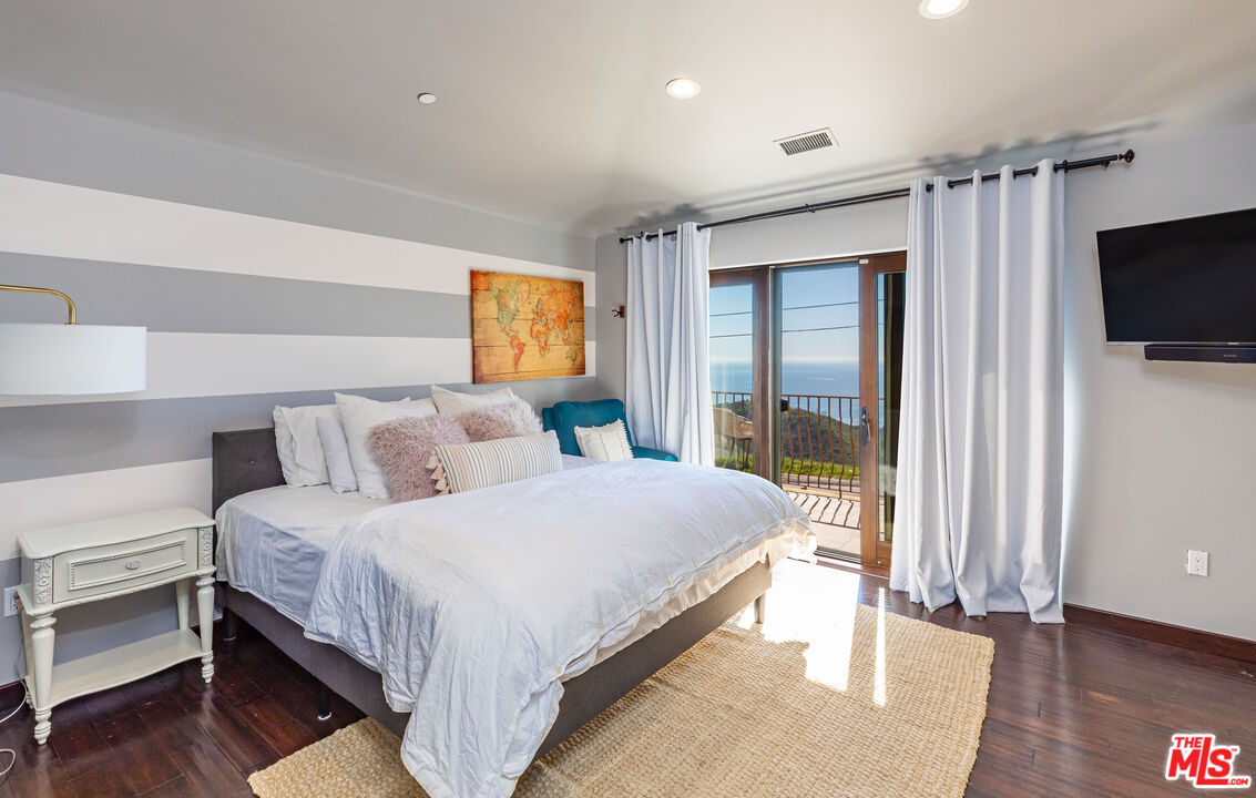 4800 Latigo Canyon Rd