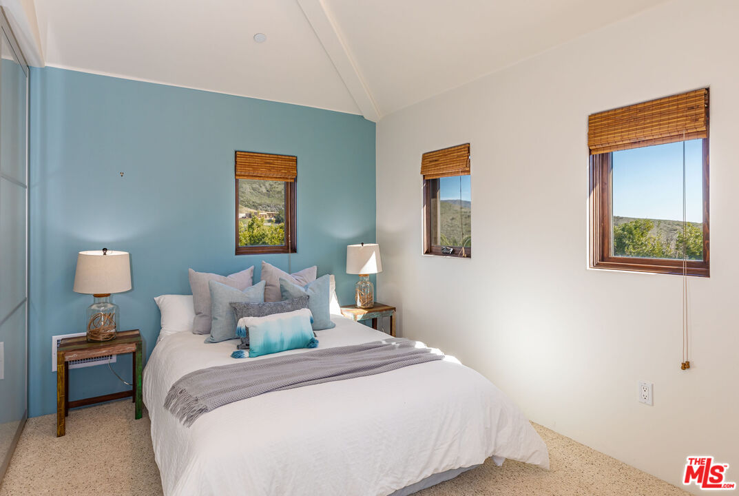 4800 Latigo Canyon Rd