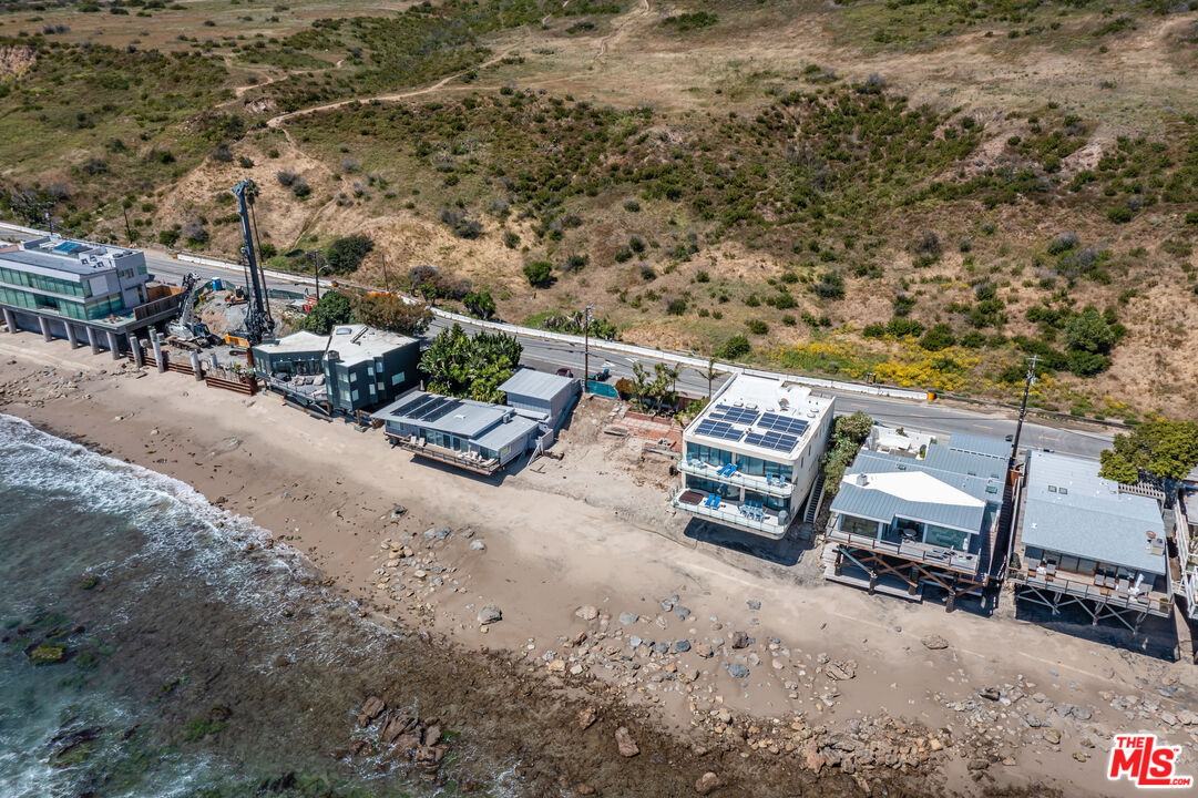 24236 Malibu Rd