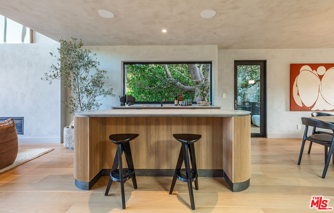 23505 Malibu Colony Rd