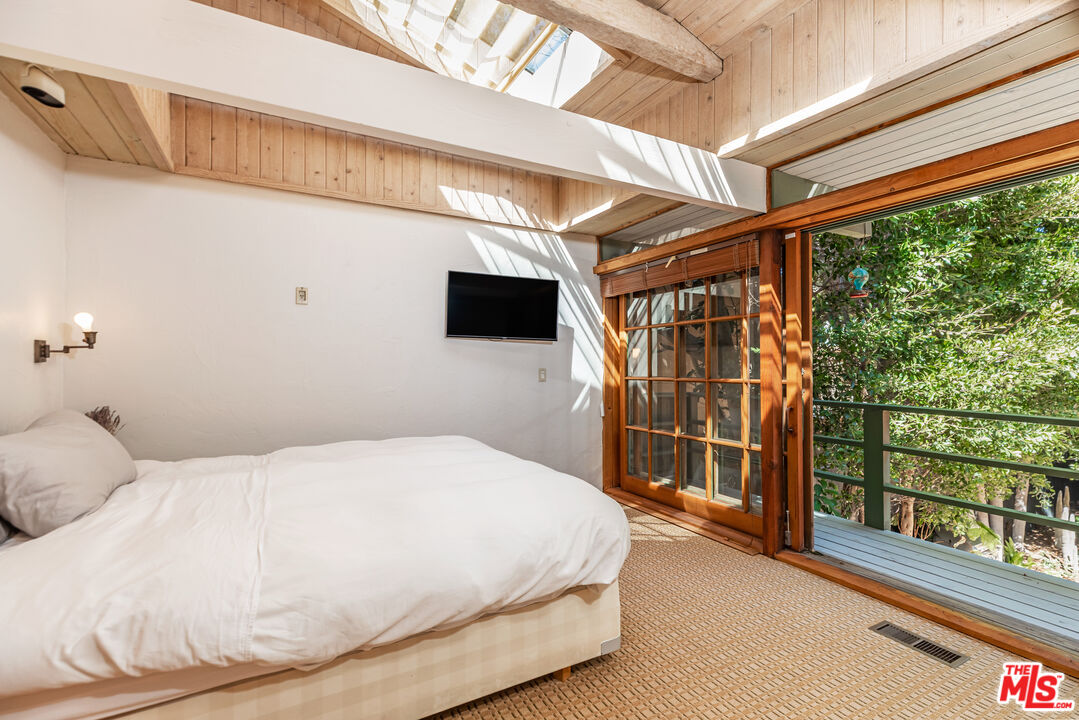 23441 Malibu Colony Rd