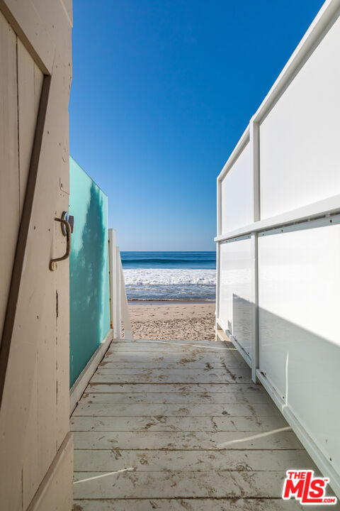 23441 Malibu Colony Rd