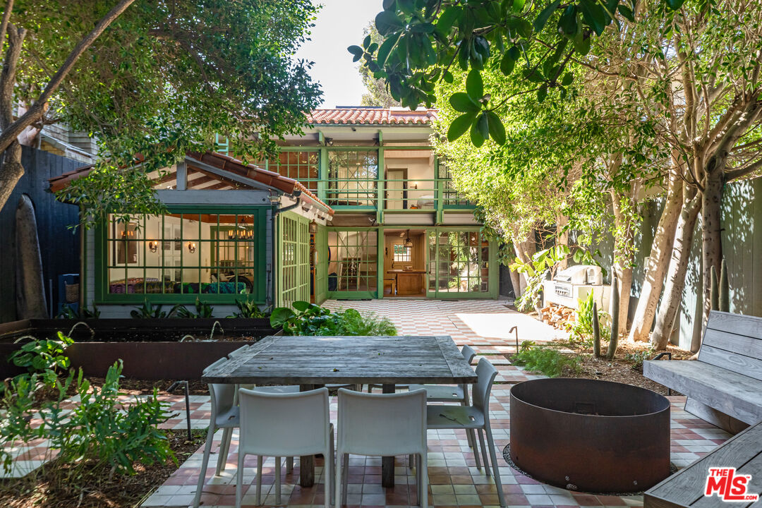 23441 Malibu Colony Rd