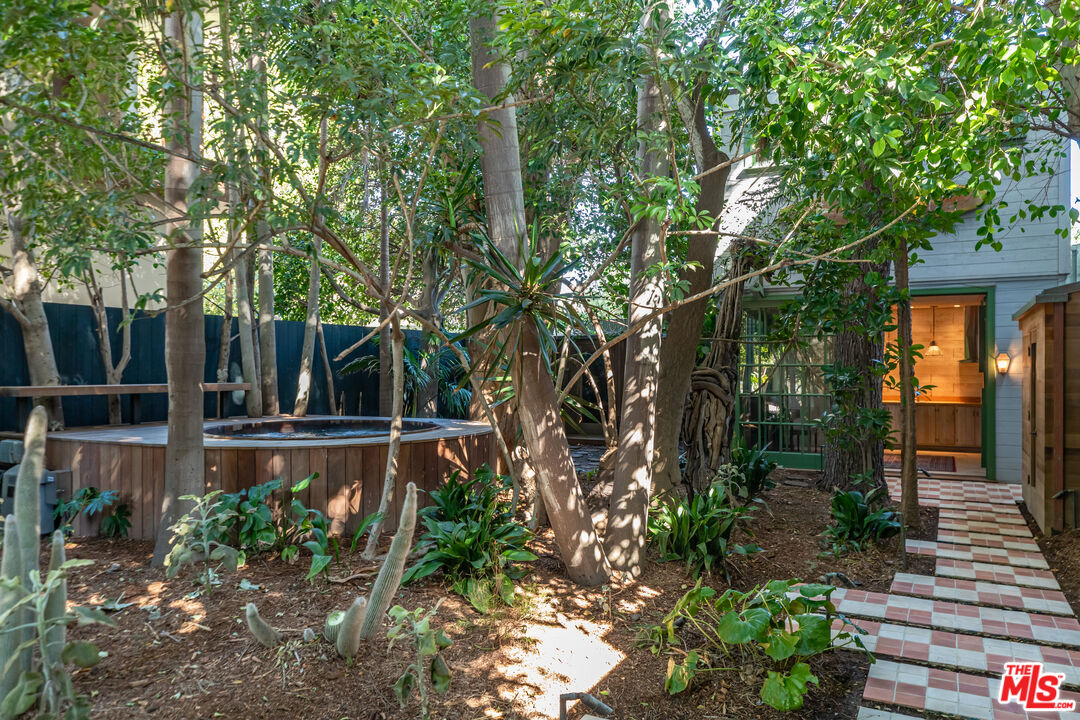 23441 Malibu Colony Rd