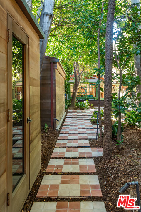 23441 Malibu Colony Rd