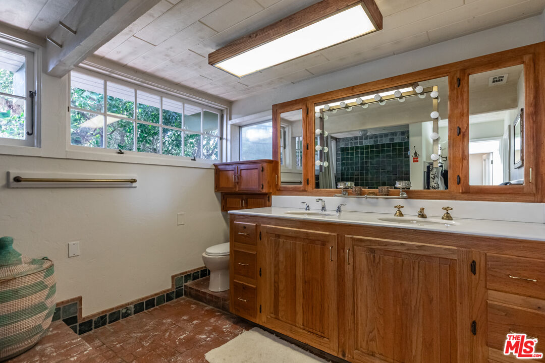 23441 Malibu Colony Rd
