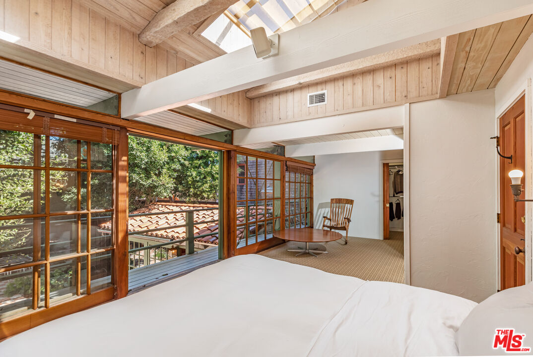 23441 Malibu Colony Rd