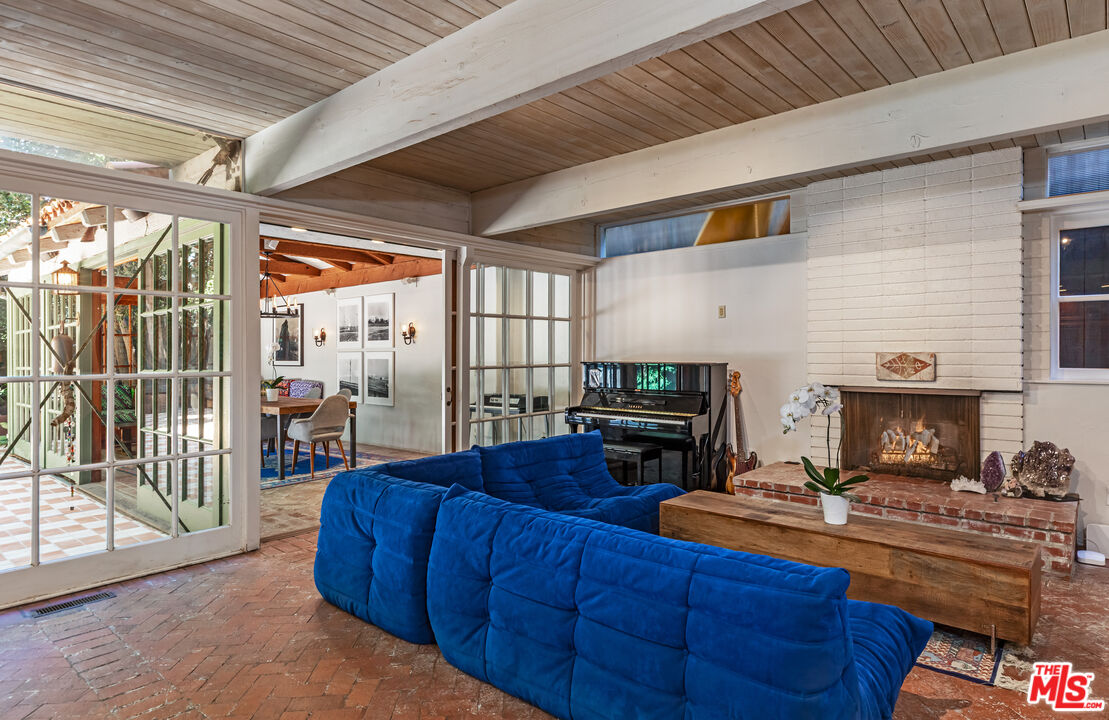 23441 Malibu Colony Rd