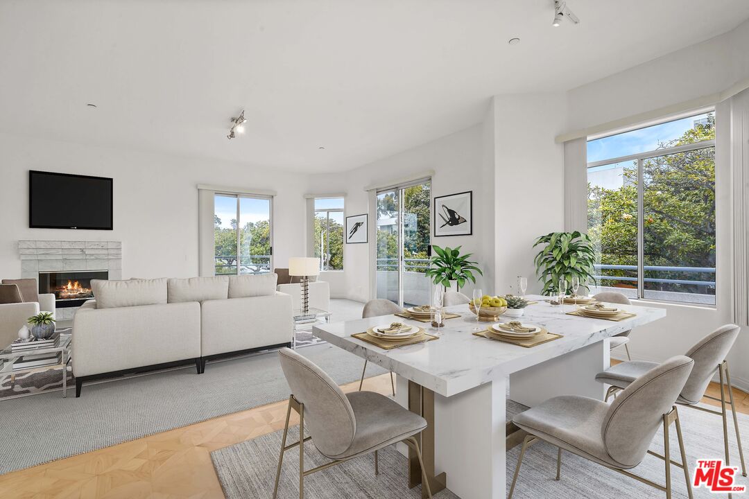 1325 ARIZONA AVE Unit: 201