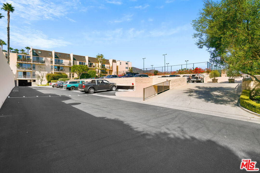 23901 CIVIC CENTER WAY Unit: D133