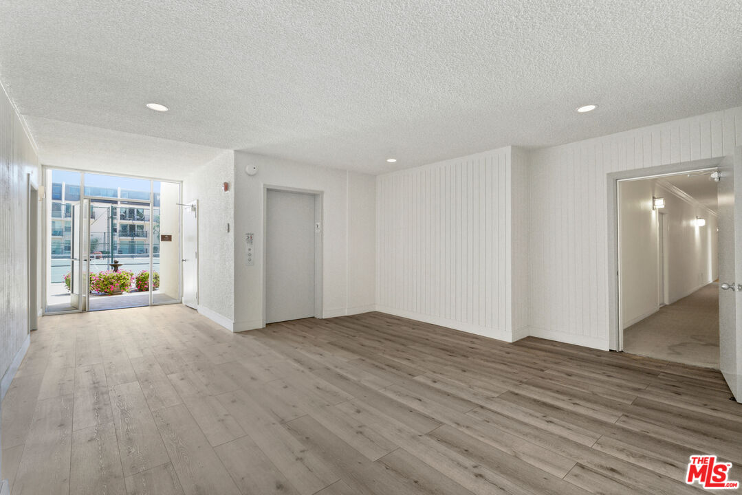 23901 CIVIC CENTER WAY Unit: D133