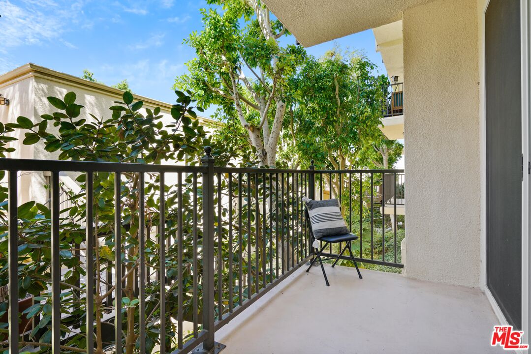 23901 CIVIC CENTER WAY Unit: D133