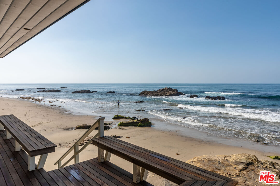 25006 Malibu Rd