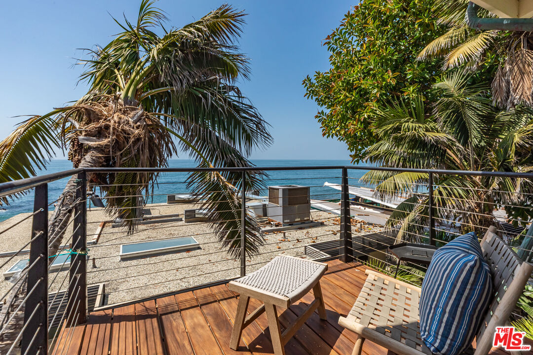 25006 Malibu Rd