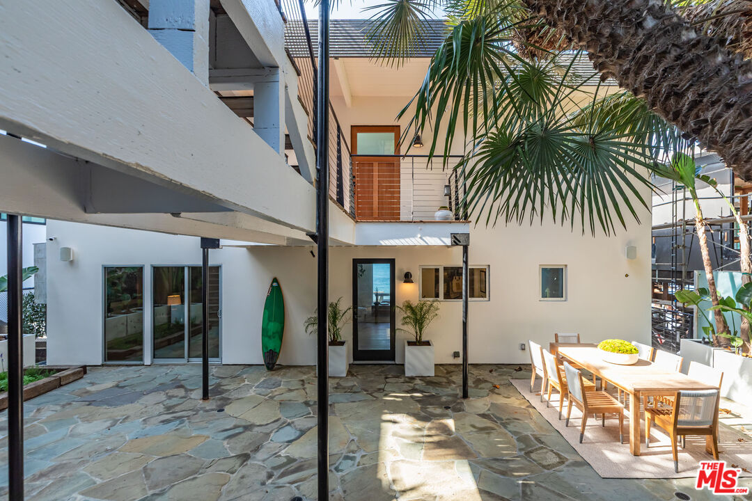 25006 Malibu Rd