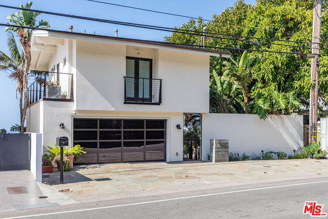 25006 Malibu Rd