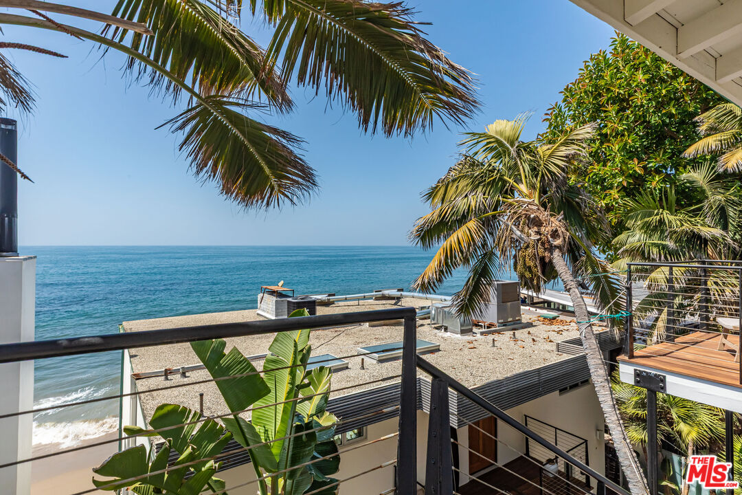 25006 Malibu Rd