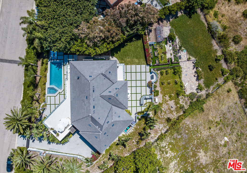 6251 Ramirez Mesa Dr