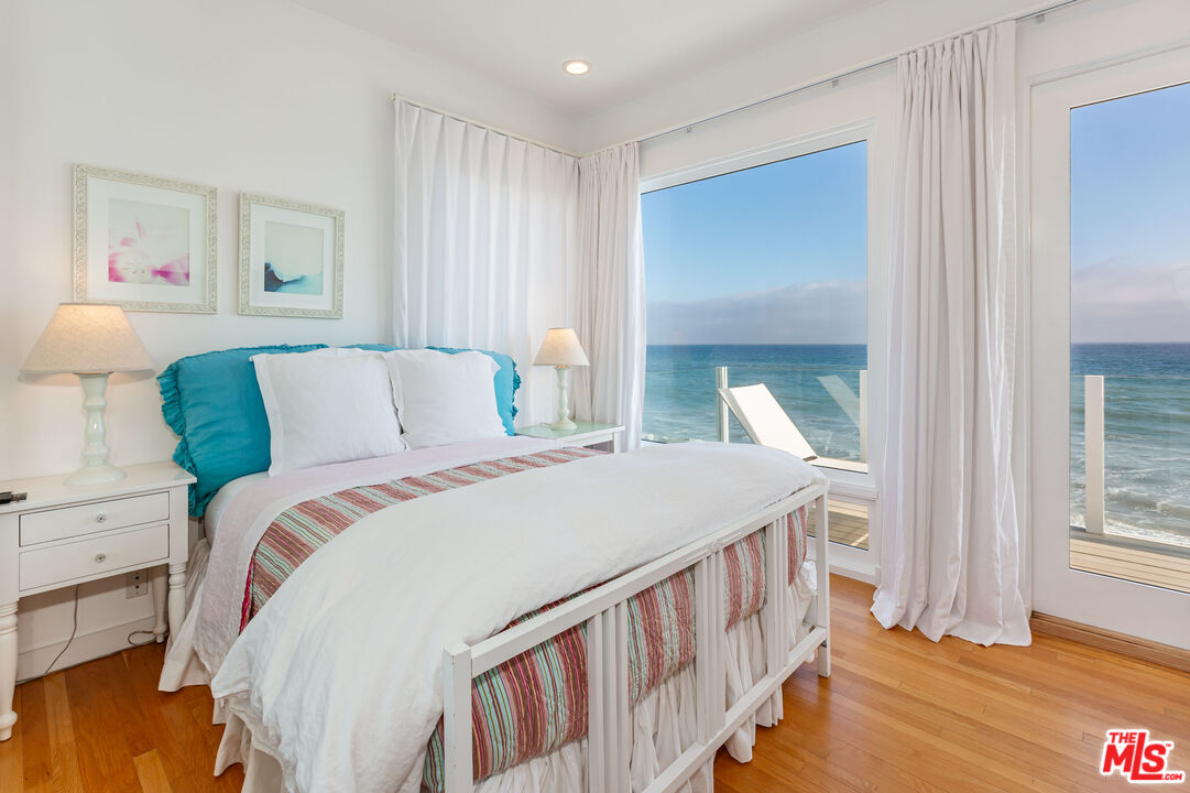 25212 Malibu Rd