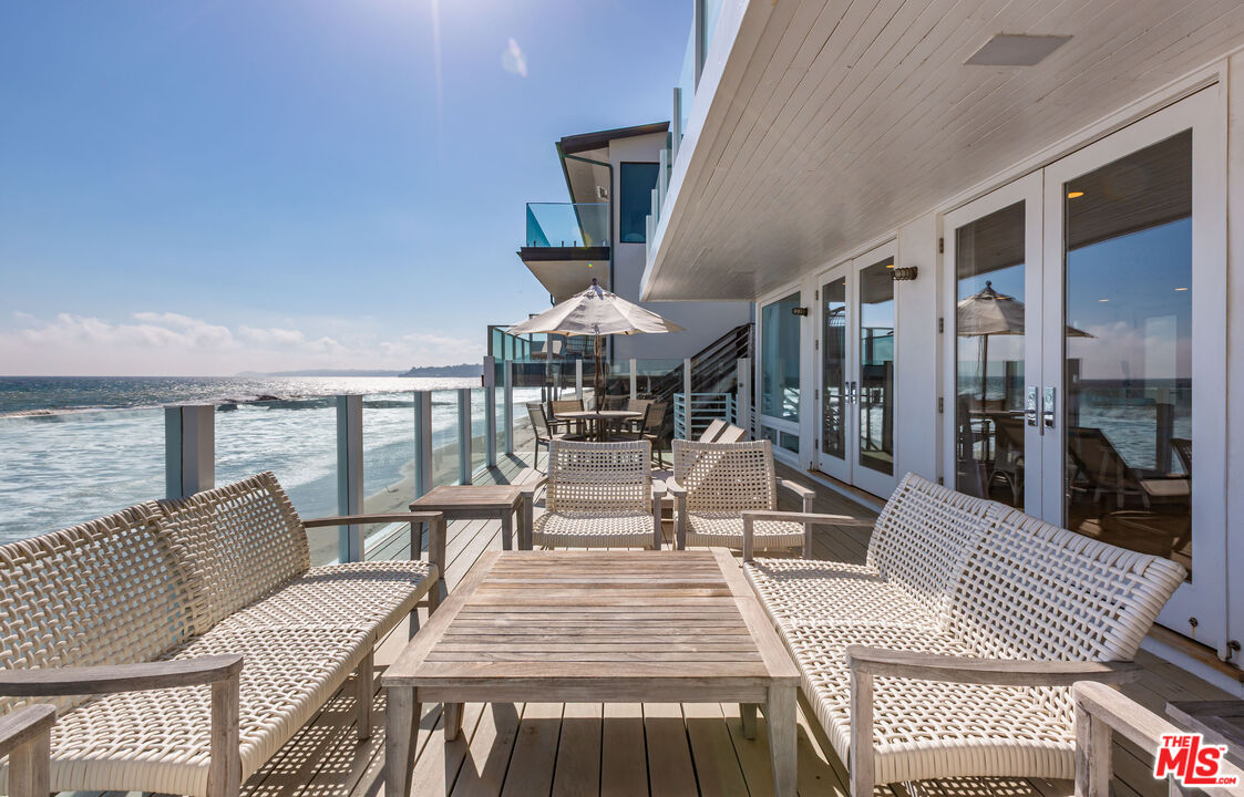 25212 Malibu Rd