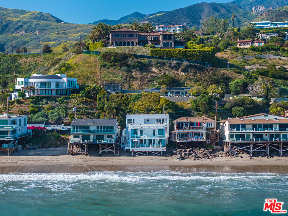 25212 Malibu Rd