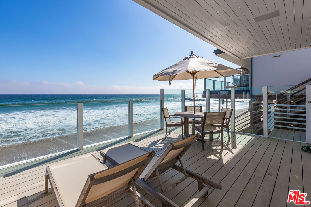 25212 Malibu Rd