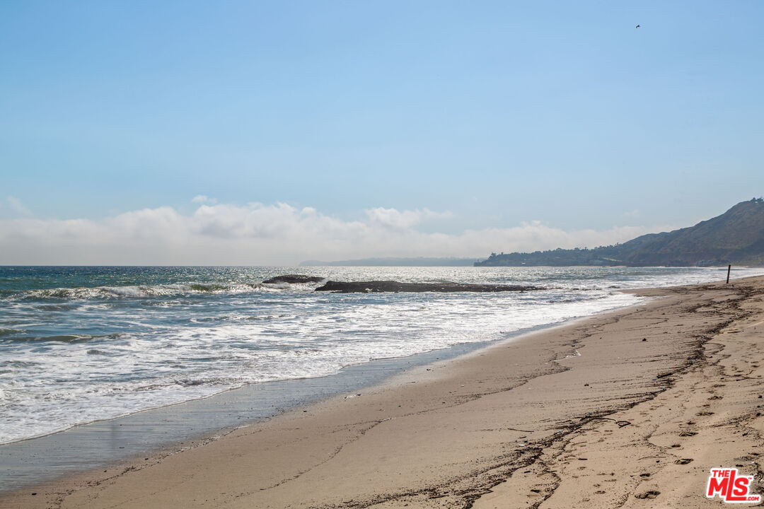 25212 Malibu Rd
