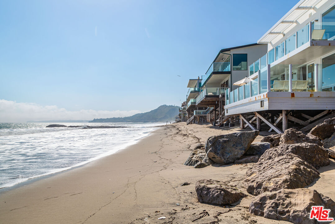 25212 Malibu Rd