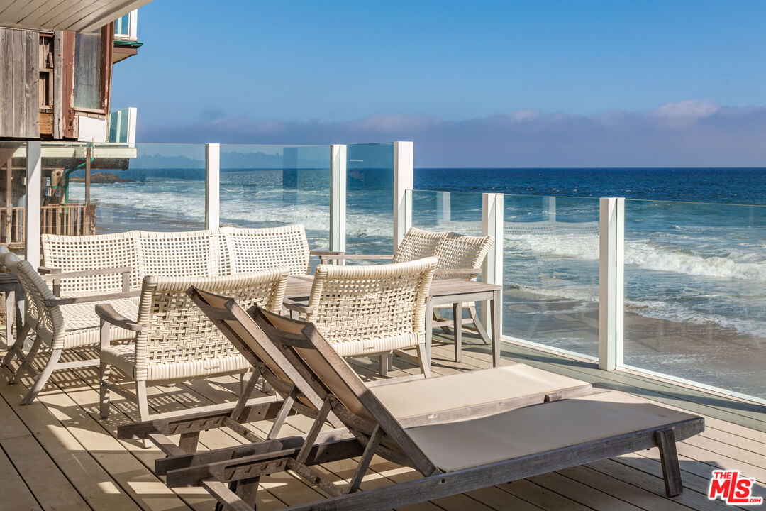 25212 Malibu Rd