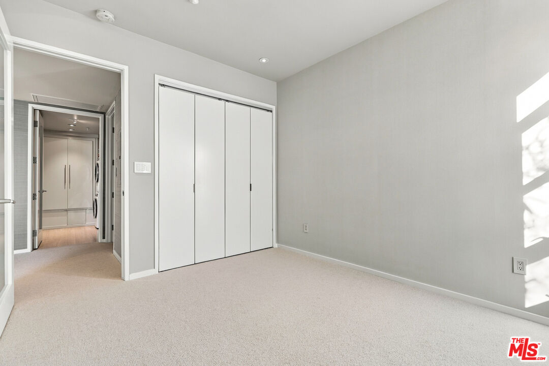 870 Haverford Ave Unit: 202