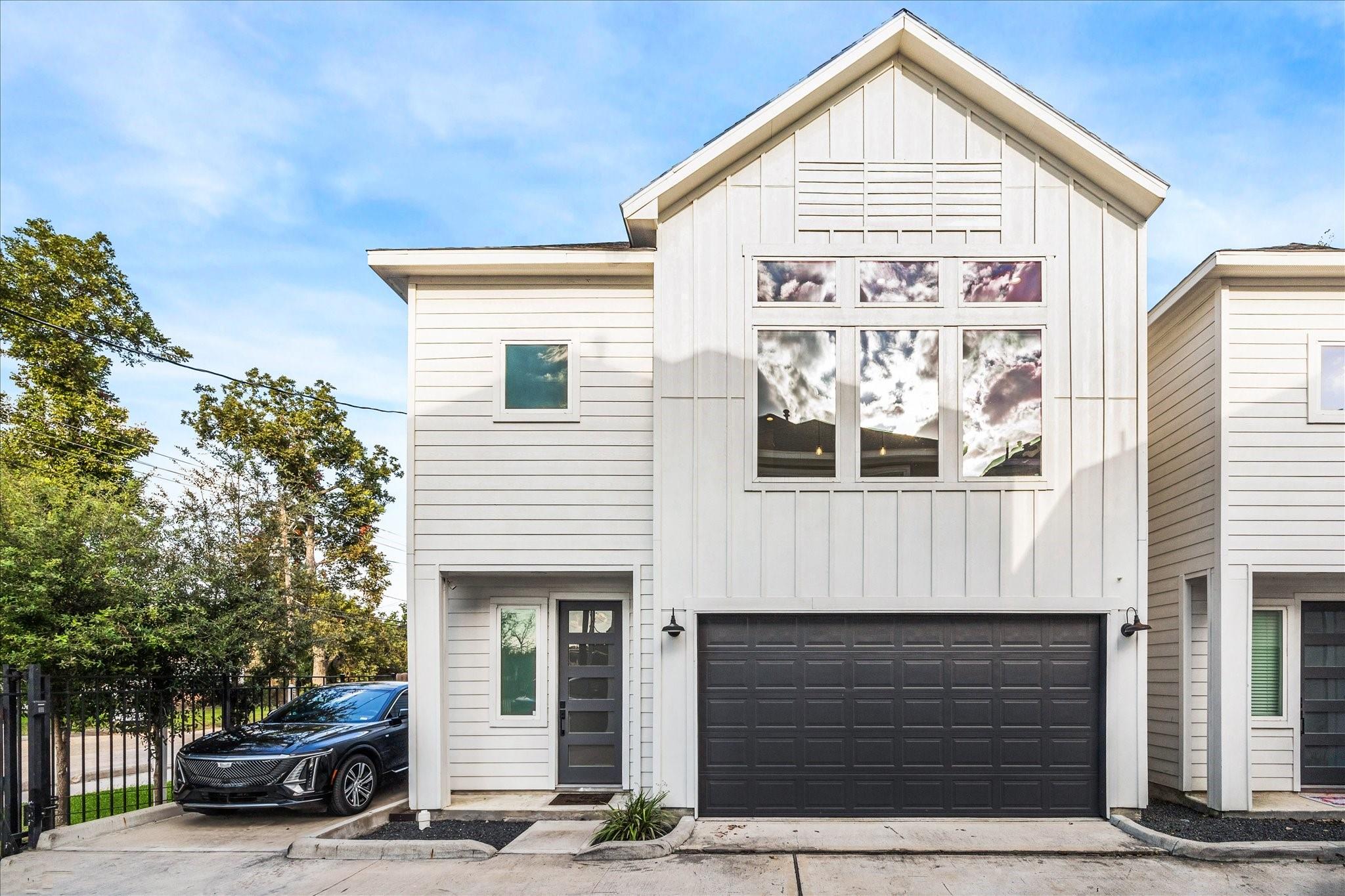 105 W Whitney Street # A, Houston Unit: A