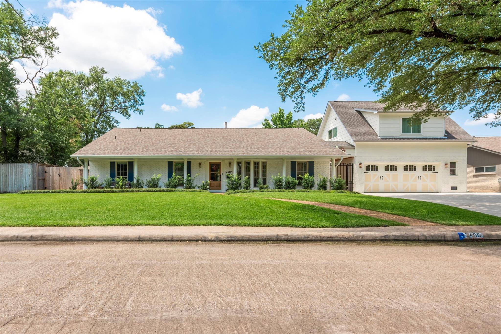 2406 Blue Water Lane