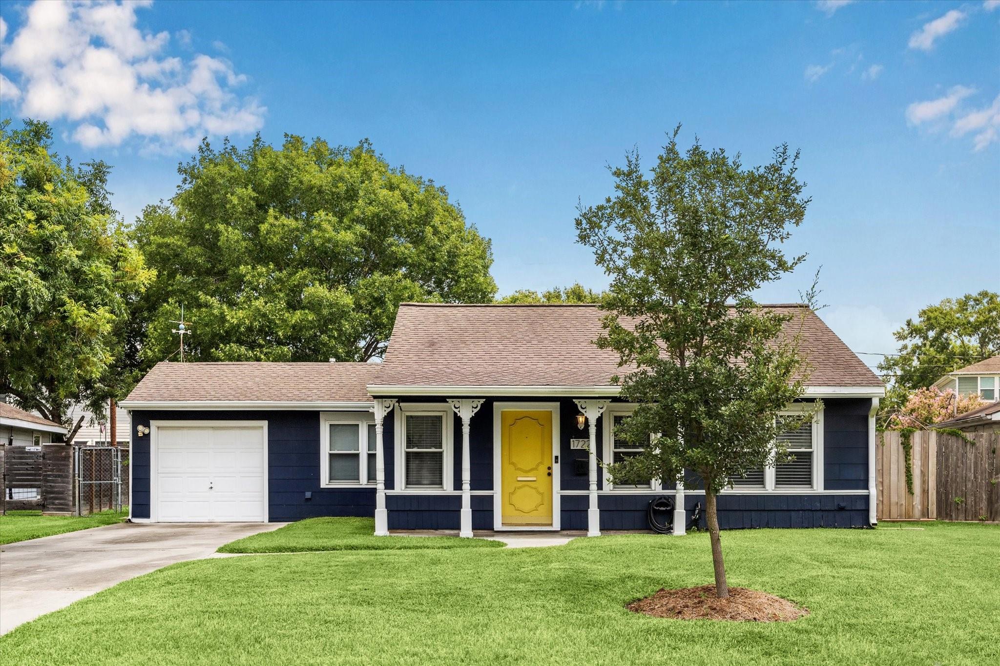 1722 De Milo Drive