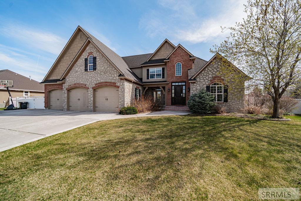 336 Yukatan Way
