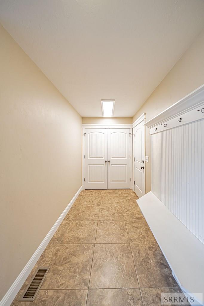 6110 Bryson Lane