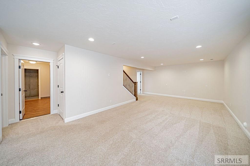 6110 Bryson Lane