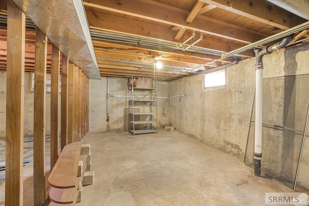 379 Mountain View Avenue