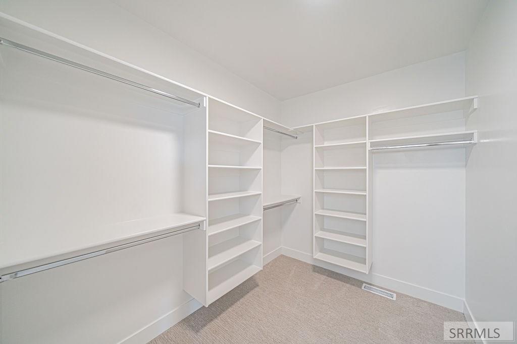 612 Boxwood Drive
