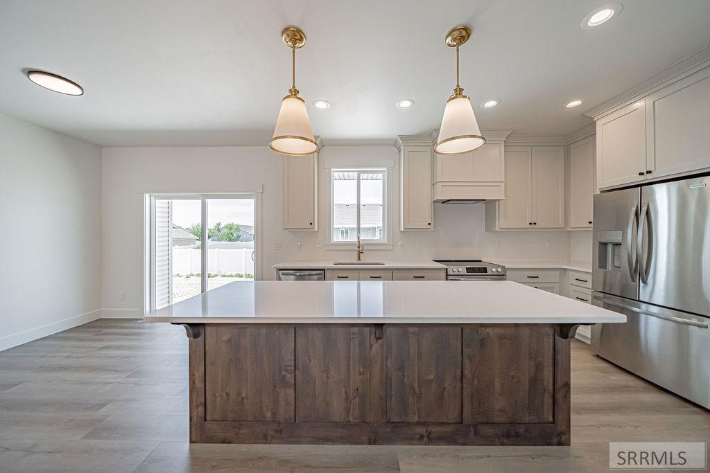 612 Boxwood Drive